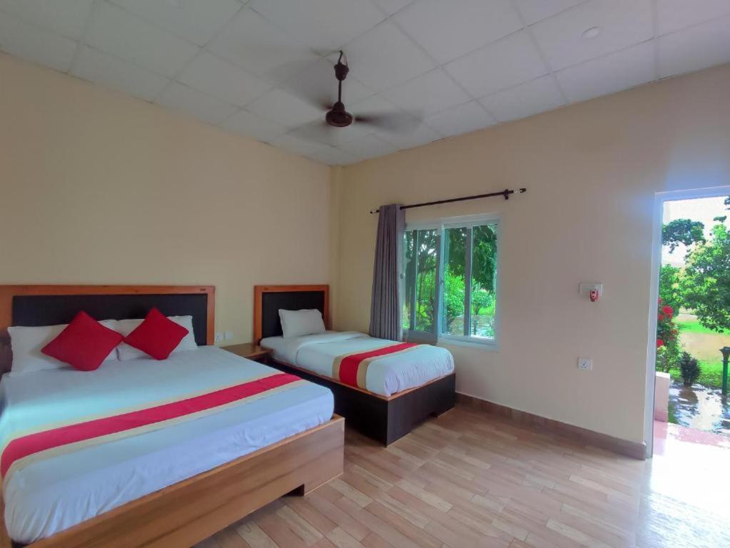 Hotel Greenland Safari سوراها المظهر الخارجي الصورة